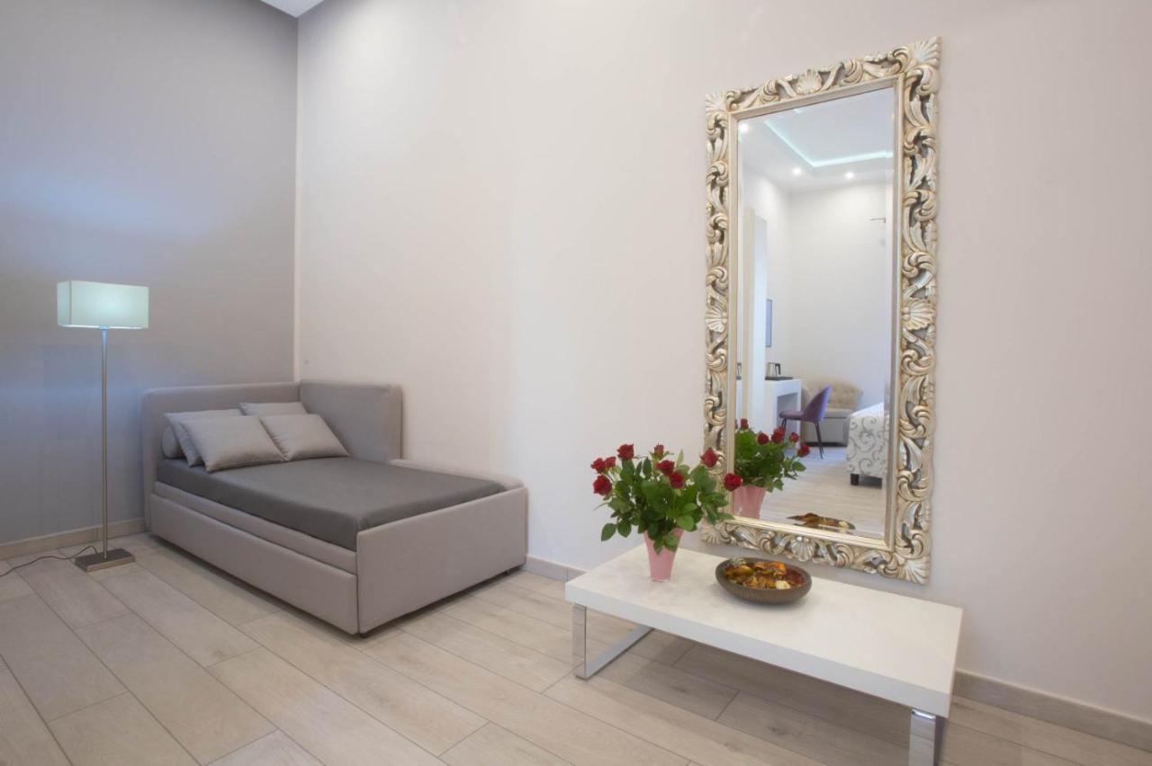 Royal Gardens Bed & Breakfast Caserta Ngoại thất bức ảnh