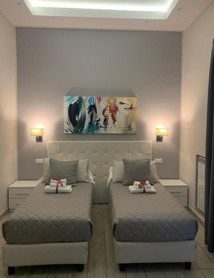 Royal Gardens Bed & Breakfast Caserta Ngoại thất bức ảnh