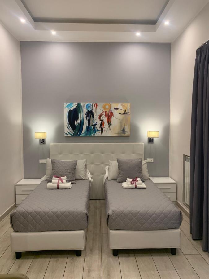 Royal Gardens Bed & Breakfast Caserta Ngoại thất bức ảnh